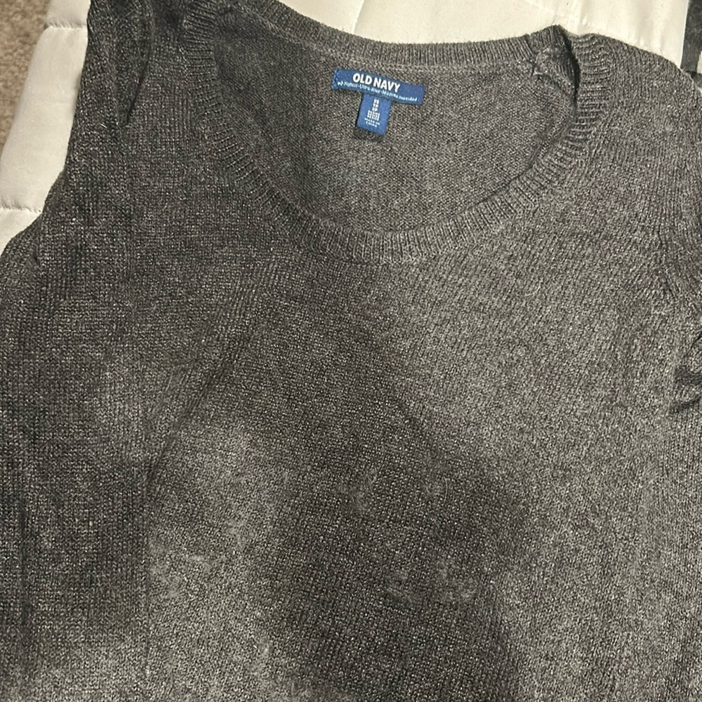 Old Navy sweater